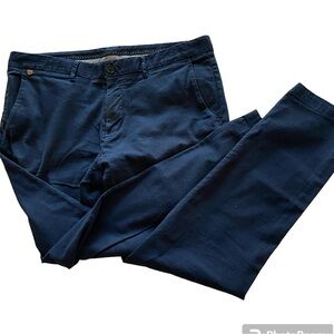 Zara Man Navy Blue 98% Cotton 2% Elastane pants - Size 34 - EUC